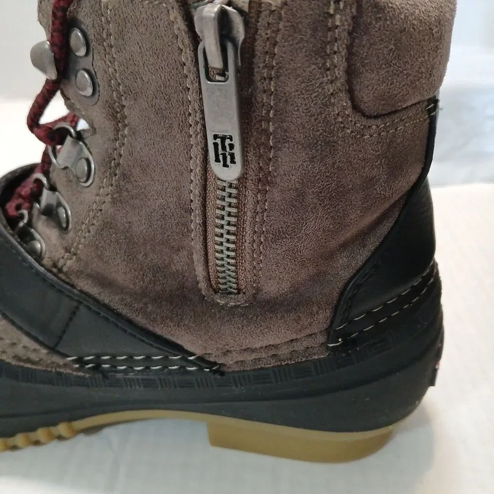 Tommy Hifiger Twreginal Womens Gray/Black Duck Snow Boots Warm Size 7M